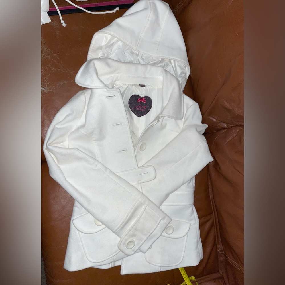 Jack bb Dakota with removable hood cute and cozy coat.